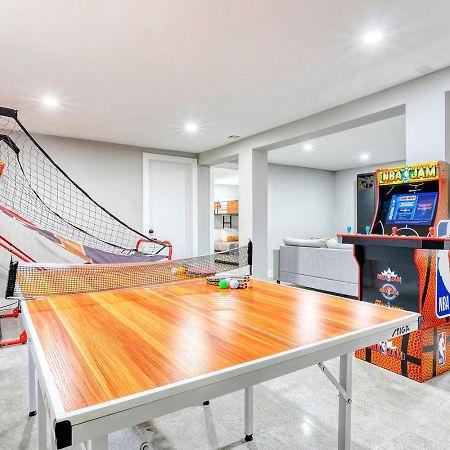 Fun Home 4 Endless Enjoyment With Game Room & Hot Tub Long Pond Exteriér fotografie